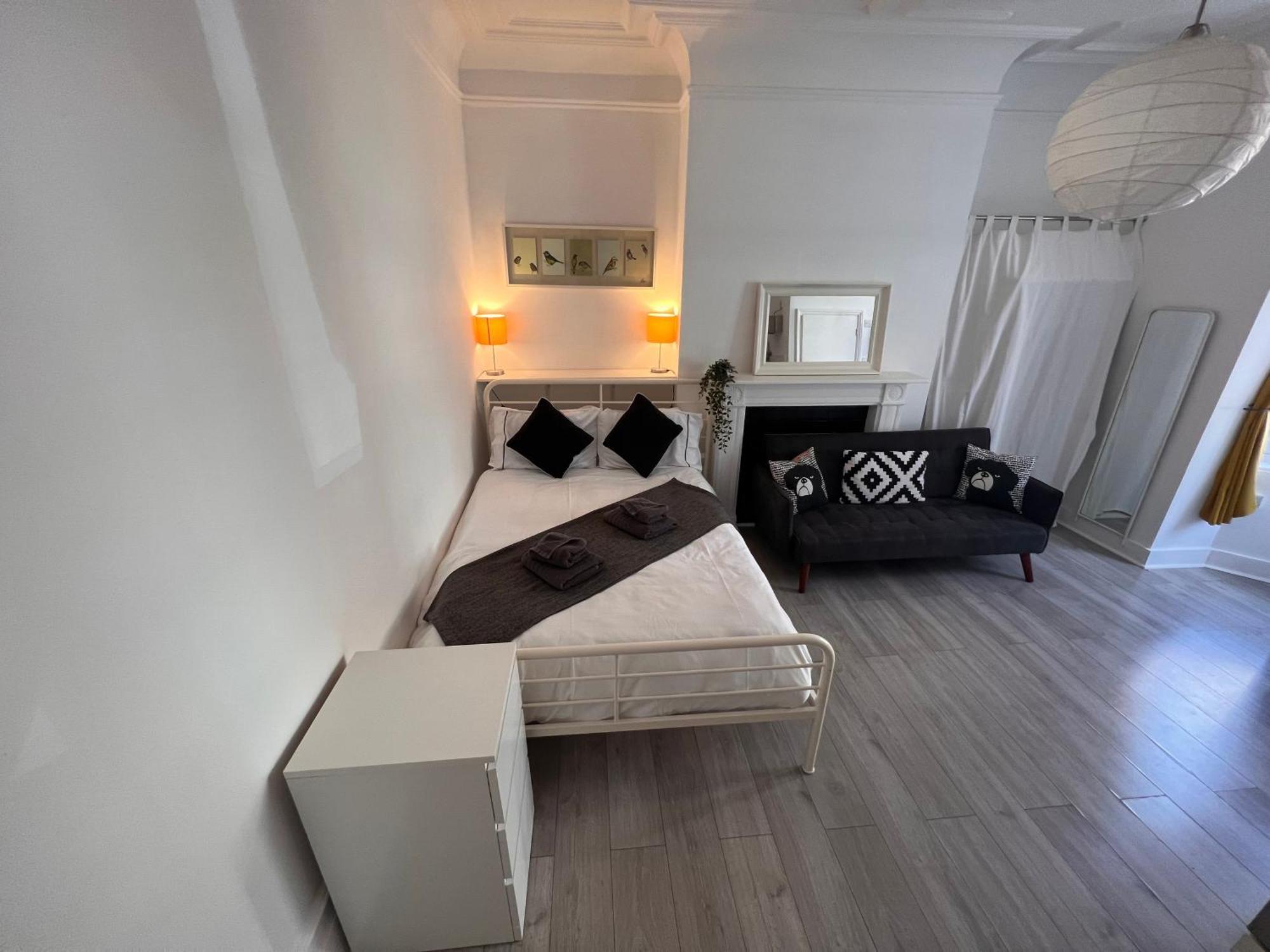 Glenmore Suites Лондон Экстерьер фото