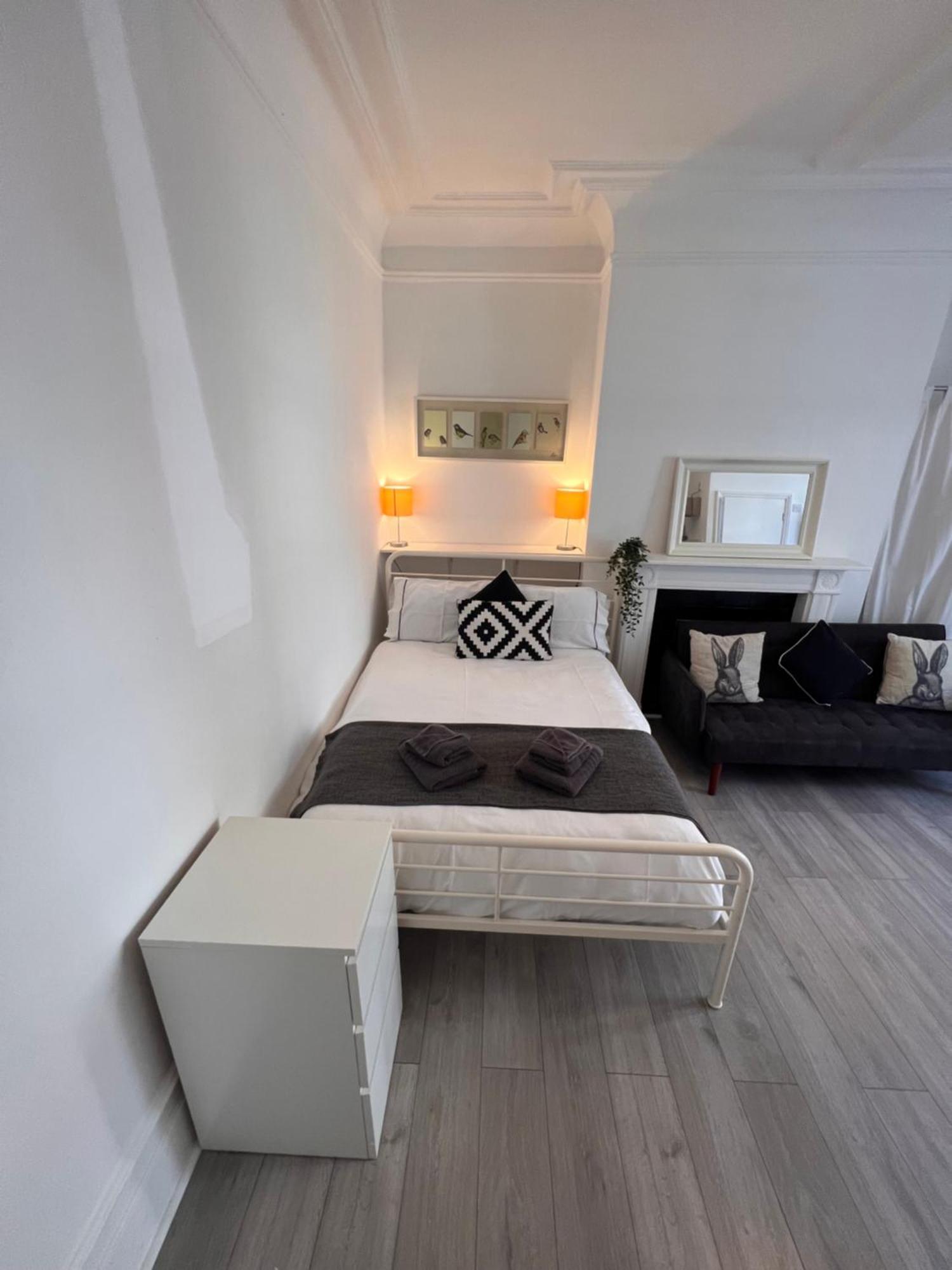 Glenmore Suites Лондон Экстерьер фото