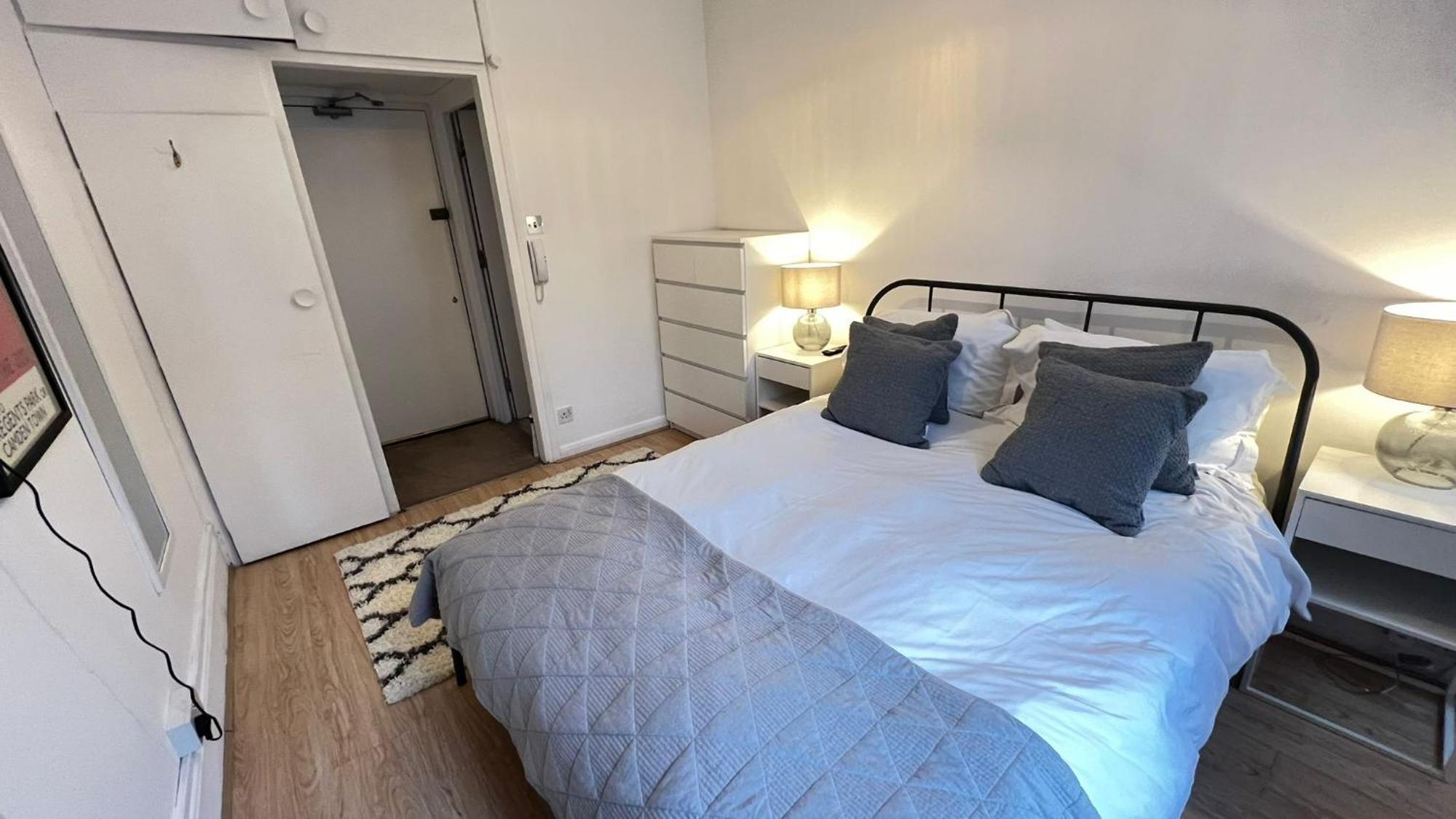 Glenmore Suites Лондон Экстерьер фото